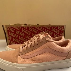 Vans pink